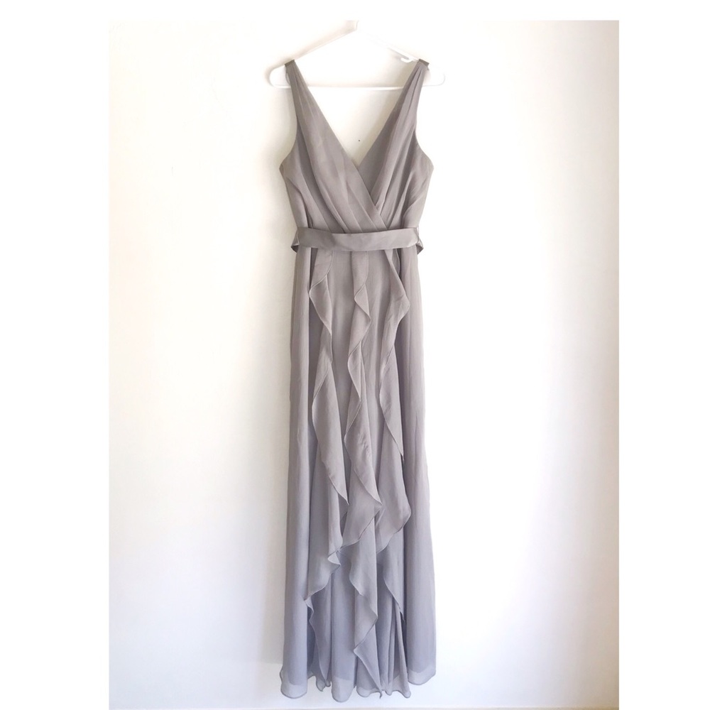 White by Vera Wang Ruffled Formal Gown Size 8